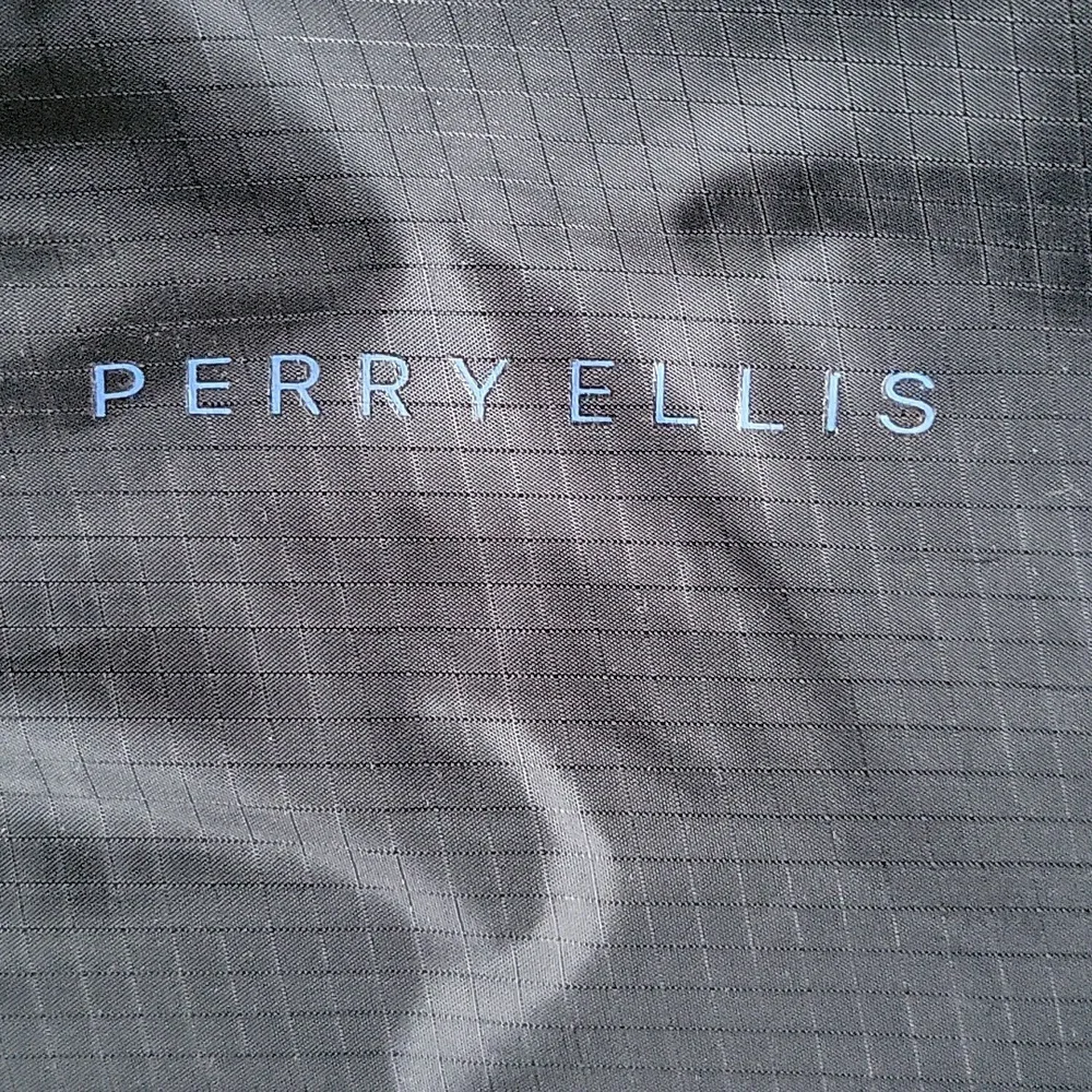 Perry Ellis perry ellis